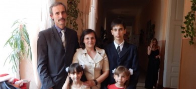 Ужгородська приймальня УГСПЛ допомогла харківським переселенцям отримати довідки