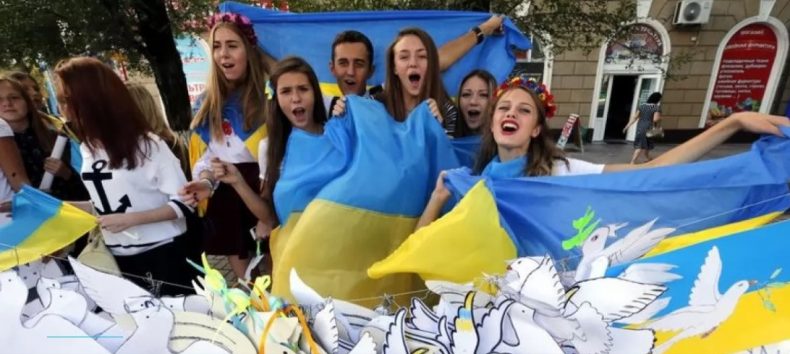 Вітаємо прийняття Національної молодіжної Стратегії до 2030 року