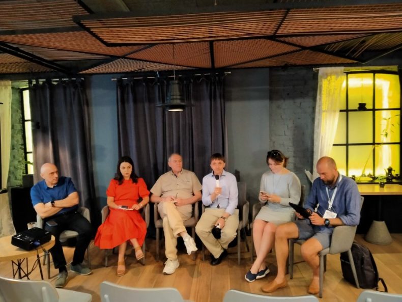 Документування та розслідування міжнародних злочинів в Україні: масштаб злочинів такий, що його не охопити