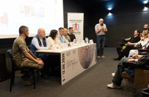 Вийти на волю, захищати країну: як Україна інтегрує колишніх засуджених в армію — і що в цьому процесі досі не працює?