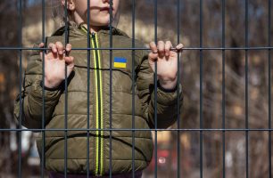 Змінені імена і втрачений слід: чому так складно повернути вивезених Росією українських дітей